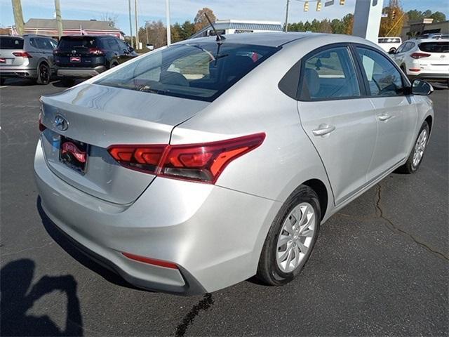 2020 hyundai accent se