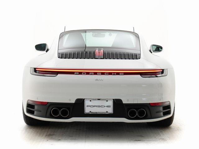 2024 porsche 911 carrera