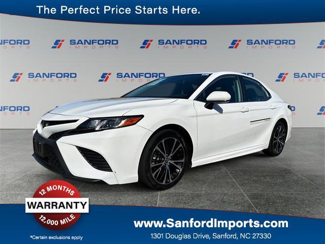 2020 toyota camry se