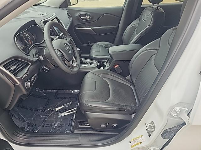 2021 jeep cherokee latitude lux 4x4