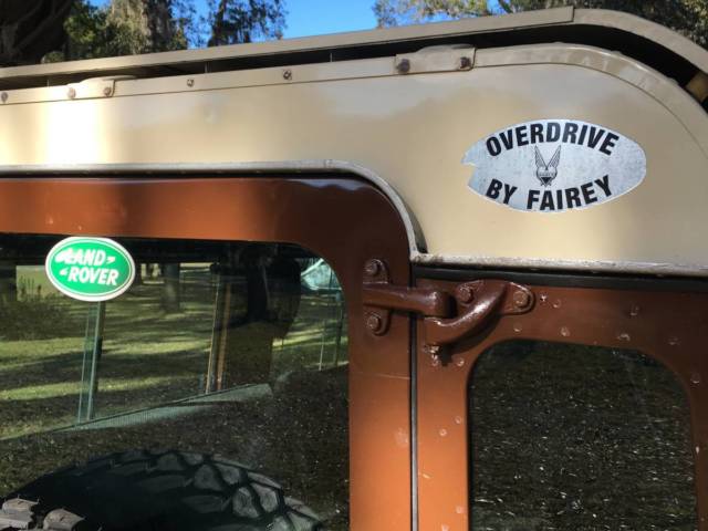1982 land rover defender 109 iii (petrol)