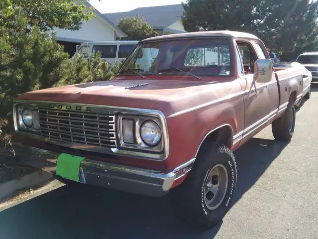 1978 dodge power wagon club cab / short bed/ 440