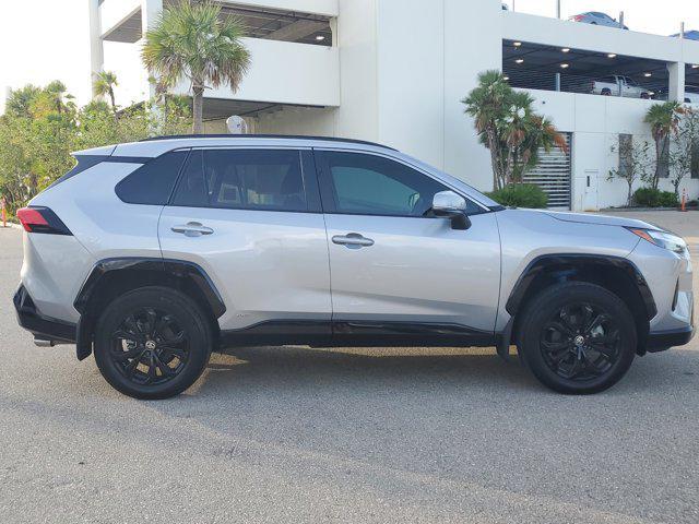 2024 toyota rav4 hybrid se