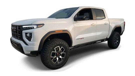 2024 GMC Canyon