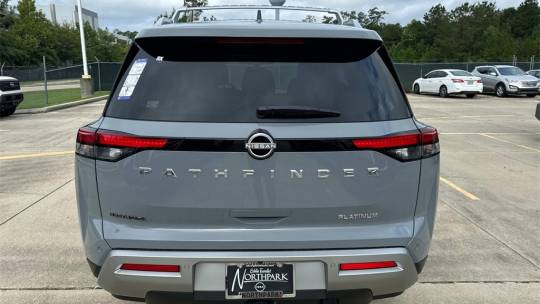 2024 Nissan Pathfinder platinum