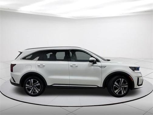 2023 kia sorento plug-in hybrid in co bluffs, iowa