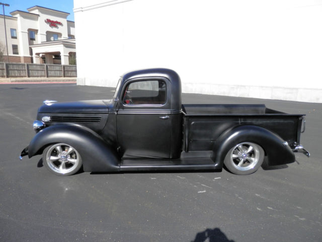1938 ford custom classic street rod hot rod show truck pro touring no rat rod