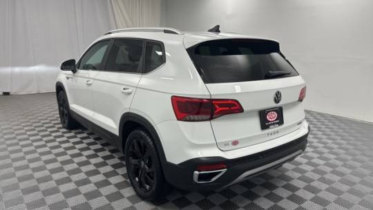 2022 volkswagen taos se 4motion