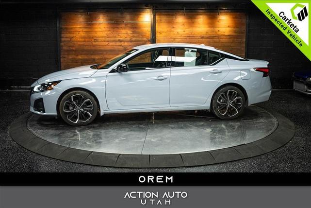 2023 nissan altima 2.5 sr