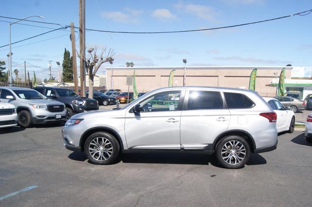 2018 mitsubishi outlander es