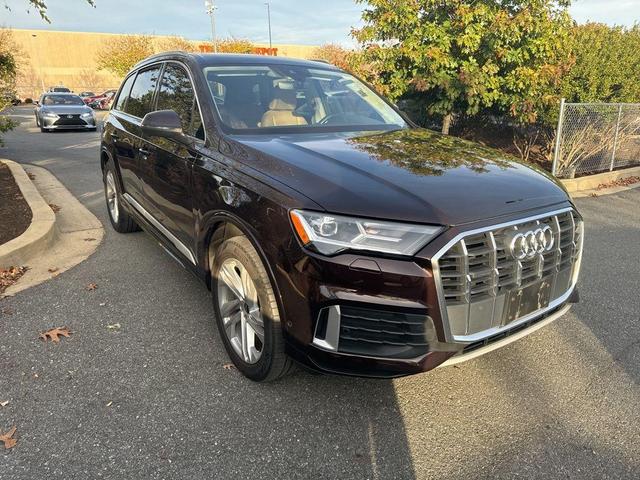 2021 audi q7 45 premium plus