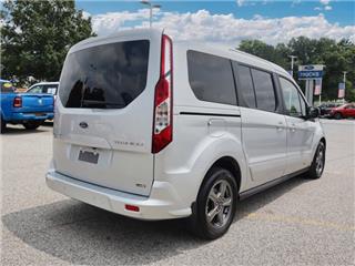 2022 Ford Transit Connect titanium