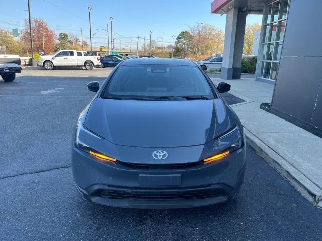 2023 toyota prius le