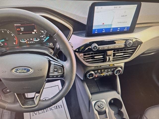 2022 ford escape sel