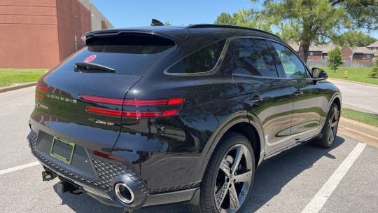 2025 Genesis GV70