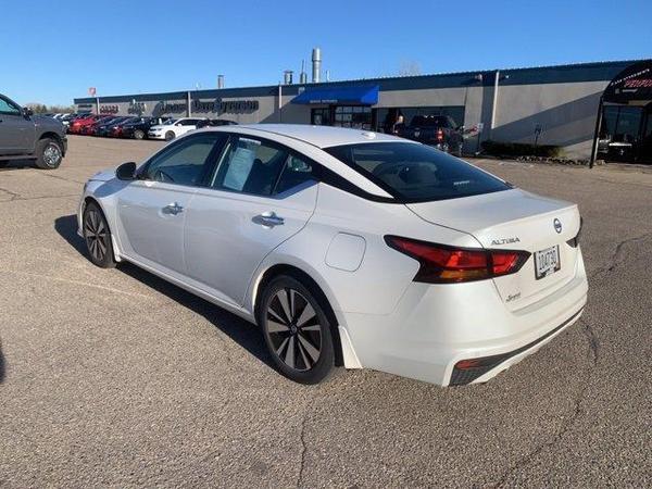 2019 nissan altima in albert lea, minnesota