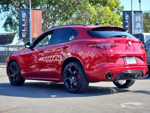 2022 alfa romeo stelvio
