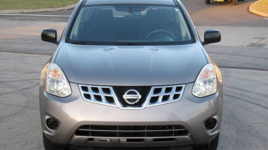 2013 Nissan se
