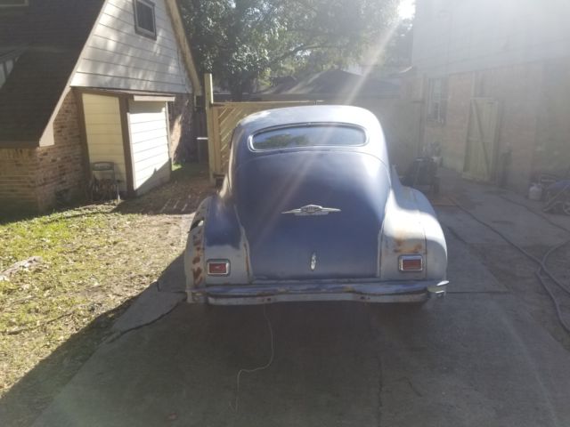 1946 oldsmobile 2 door