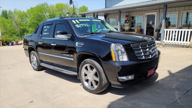2011 cadillac escalade ext luxury