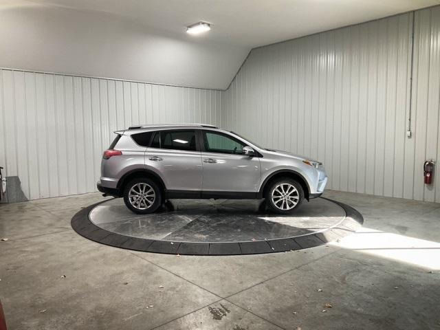 2016 toyota rav4 limited