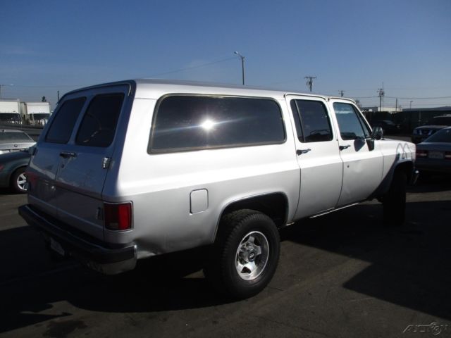 c 1990 chevrolet suburban v2500 used 5.7l v8 16v automatic no reserve