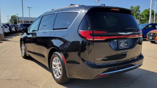 2022 chrysler pacifica touring l