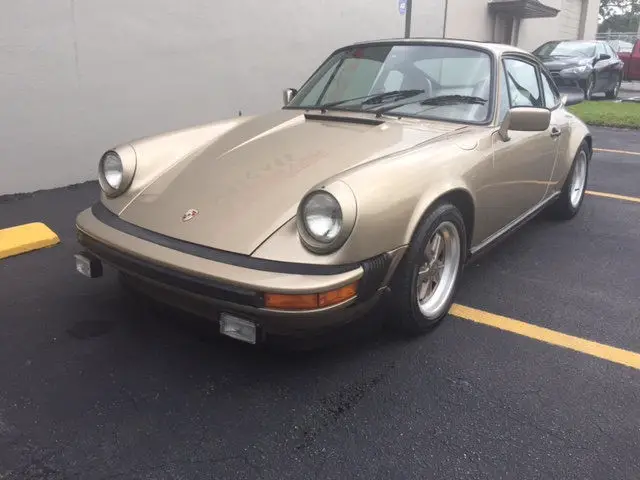1980 911 sc weissach 1 of 204 in this color *68,000 miles*