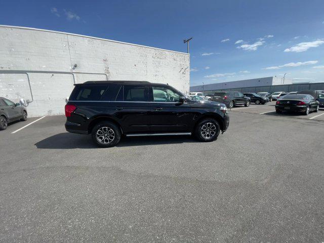 2023 ford expedition xlt