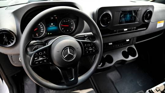 2024 Mercedes-Benz Sprinter