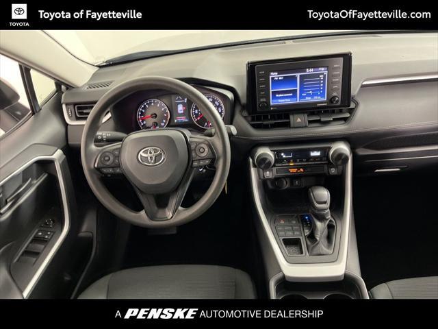 2021 toyota rav4 le
