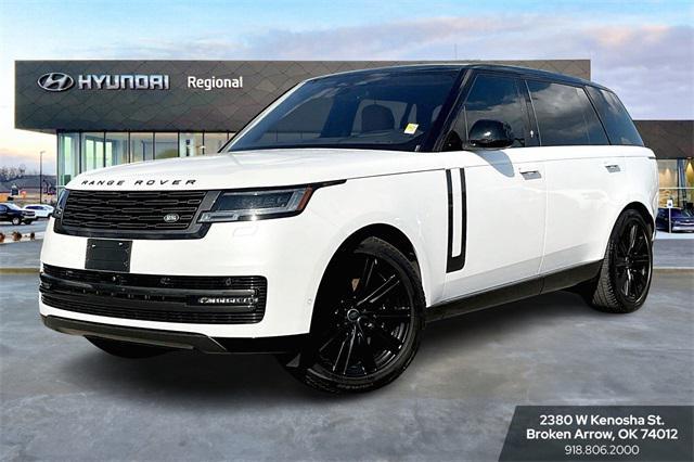 2023 land rover range rover p530 se