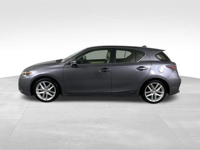 2016 lexus ct 200h base