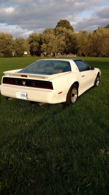 1989 pontiac turbo trans am 20th anniversary official pace car only 16k miles