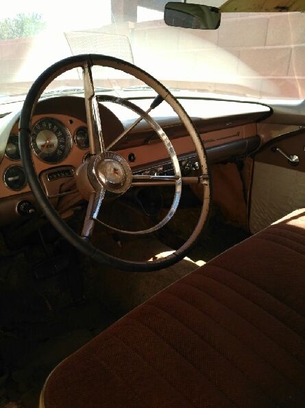 1956 ford fairlane v8