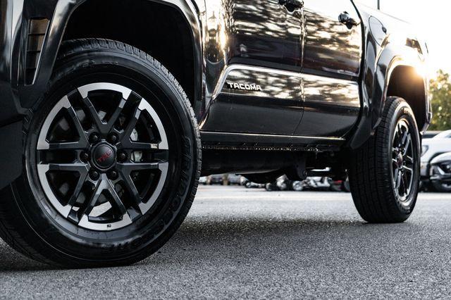 2024 toyota tacoma trd sport