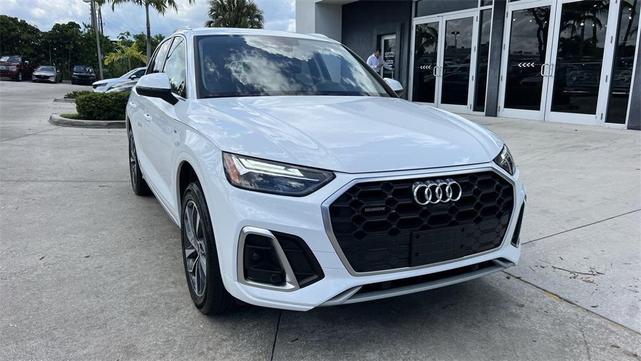 2022 audi q5 45 s line premium plus