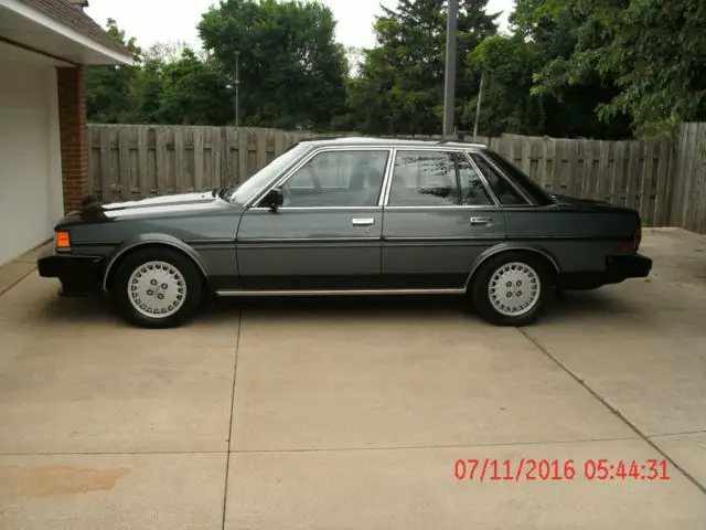 1986 toyota cressida low miles super clean!