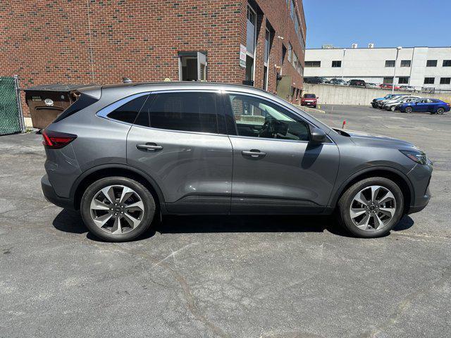 2023 ford escape platinum