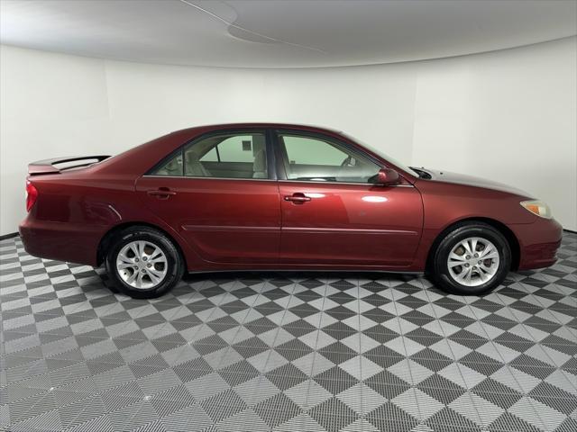 2004 toyota camry le v6