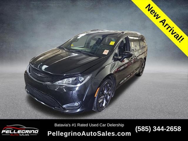 2018 chrysler pacifica touring-l