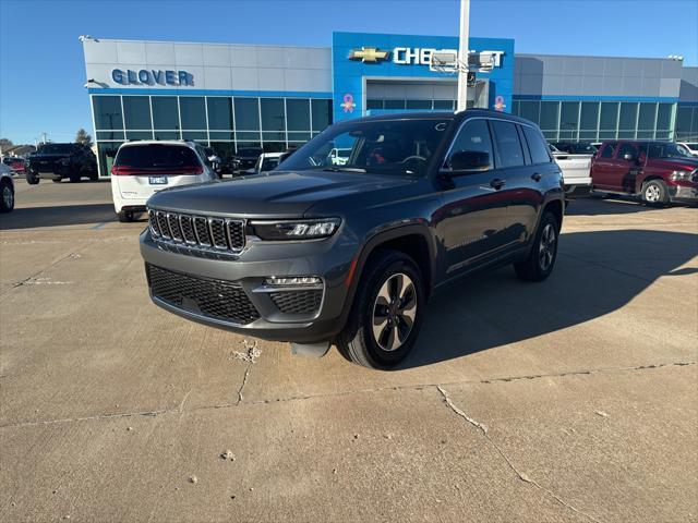 2024 jeep grand cherokee 4xe base