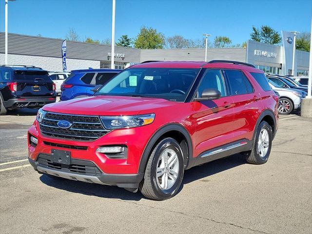2021 ford explorer xlt
