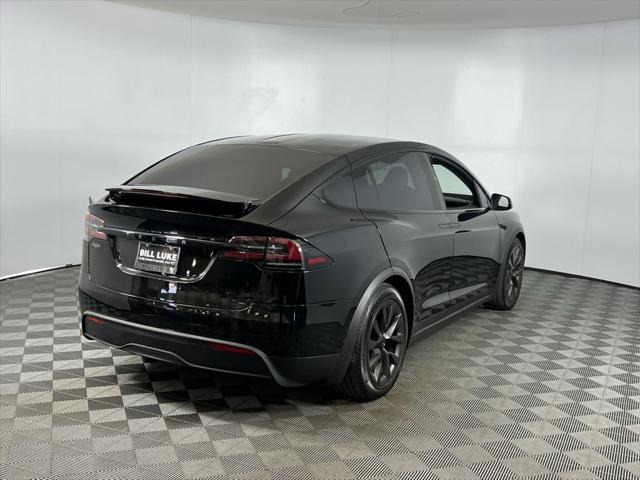 2023 tesla model x standard range