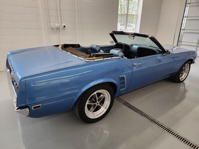 1969 ford mustang convertible 302 v8 5-speed manual western car