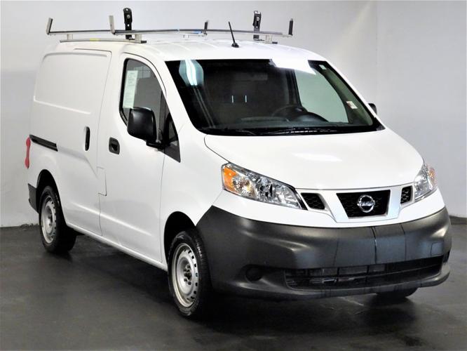 used 2017 nissan nv200 sv topeka, ks 66612 for sale in topeka, kansas