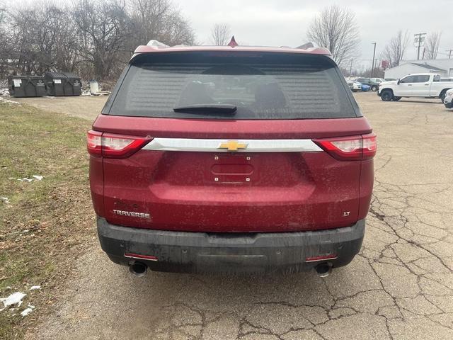 2018 chevrolet traverse lt cloth