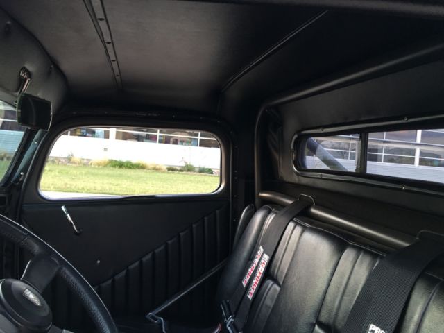1935 ford truck hot rod / rat rod