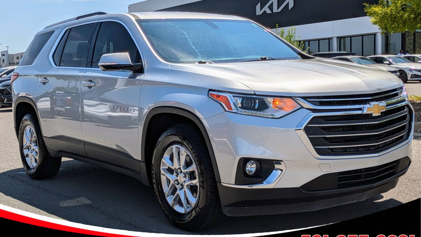 2018 chevrolet traverse lt cloth