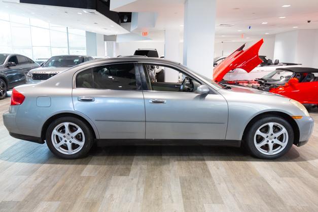 2004 infiniti g35 base